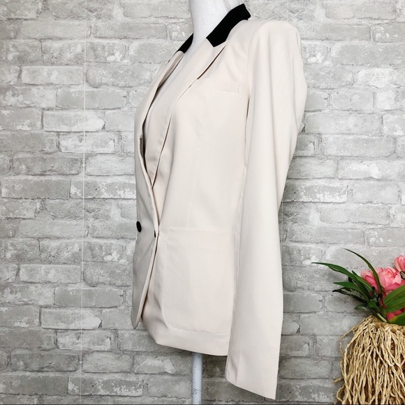 NWT Bardot & Jarlo | Daria Contrast Blazer XS - Picture 2 of 8